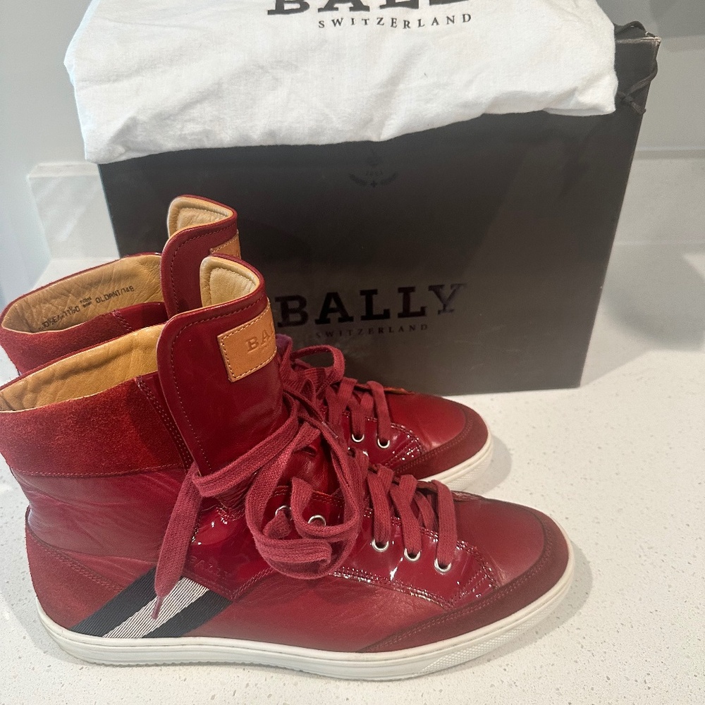 Men’s sneakers
